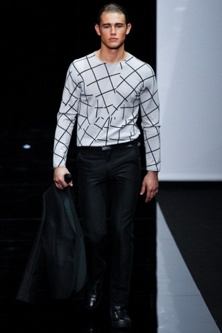 Emporio Armani / - 2015